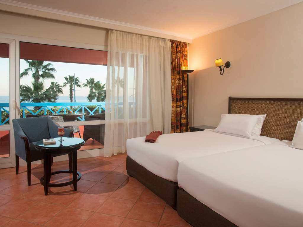 Porto Sokhna Resort *